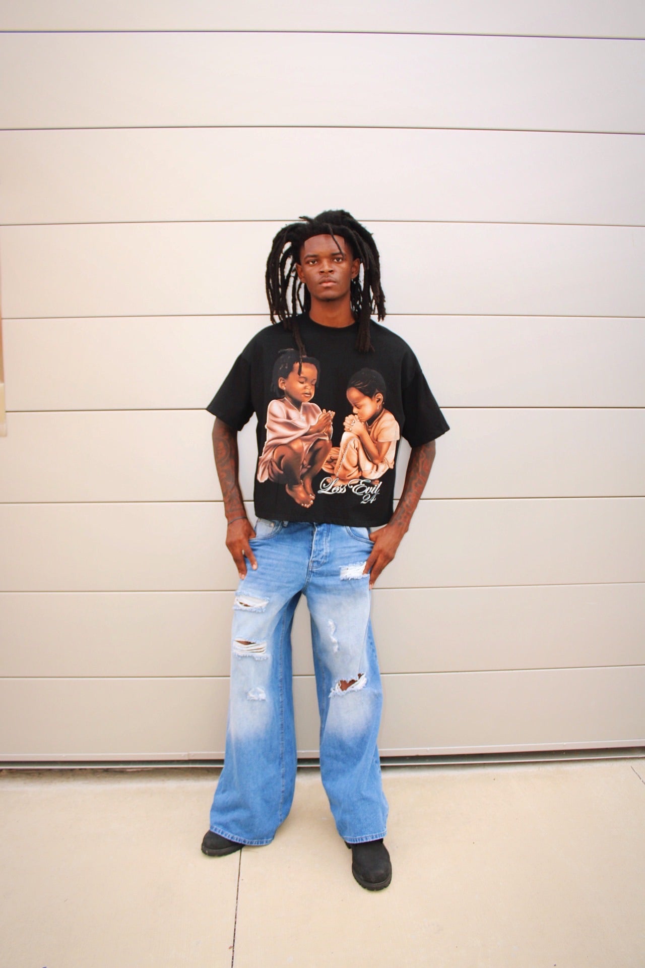 PRAY FOR PEACE BOXY T-SHIRT